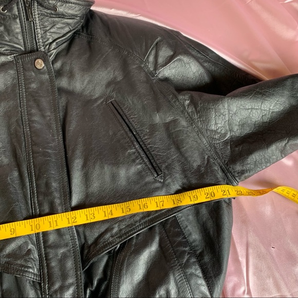 Vintage 90s Wilson’s Leather Bomber Leather Jacket - Picture 4 of 12